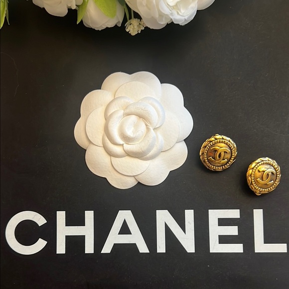 CHANEL Gold Button-Style Earrings - Picture 1 of 7